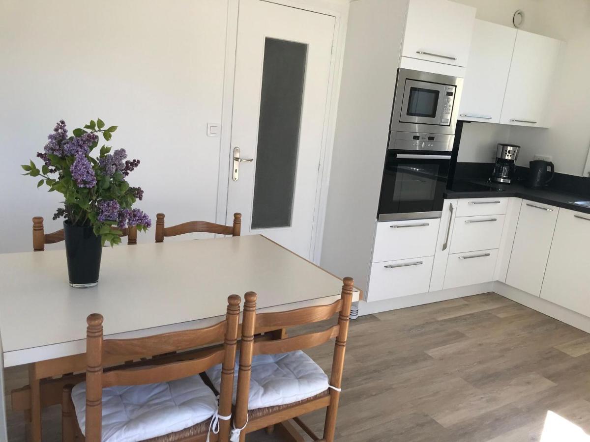 Nice Apartment In Audierne Close To Beach Exterior photo